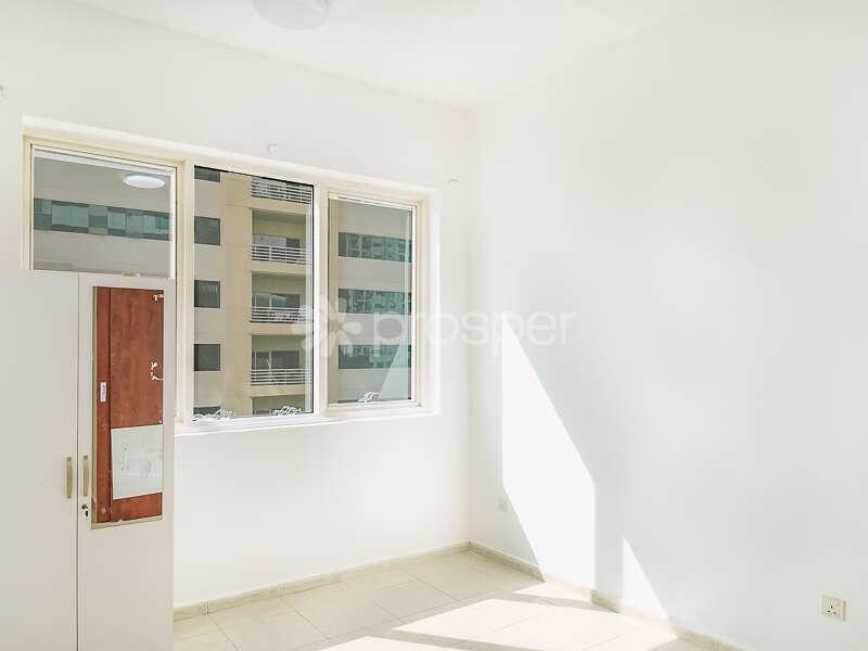 grid image